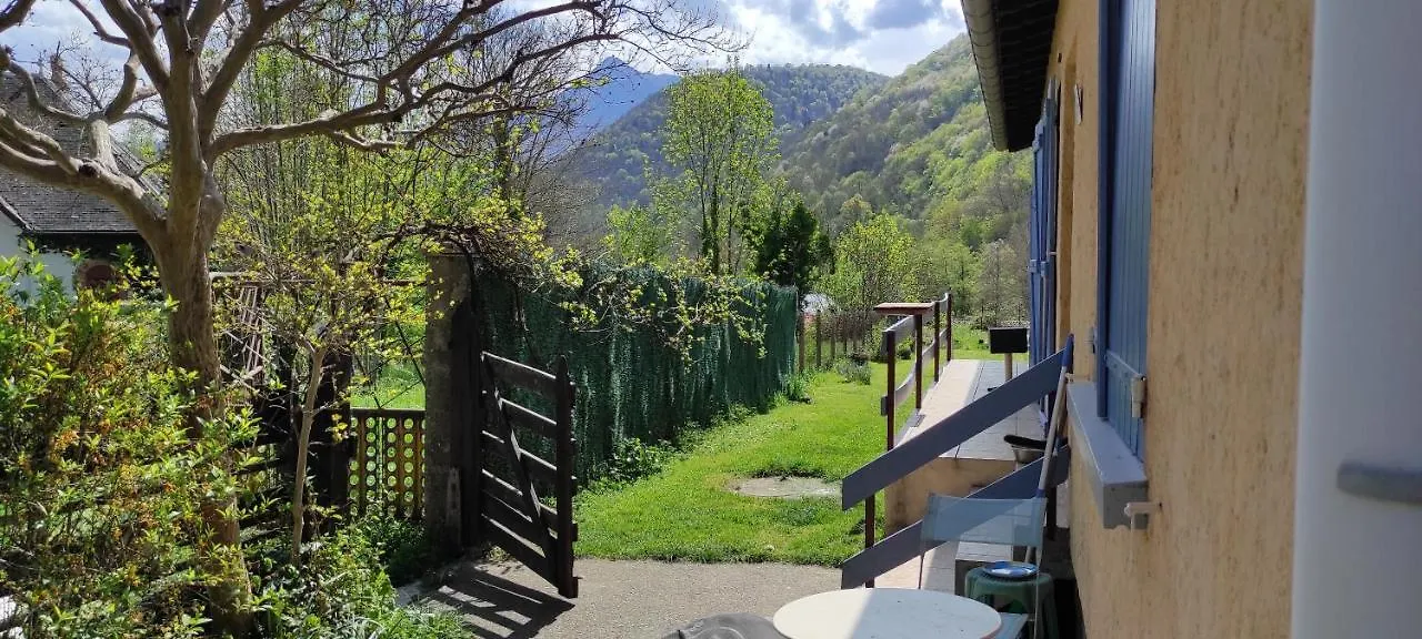 Maison Au Pied De La Montagne Aspet